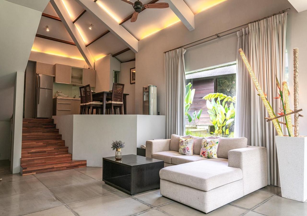 K Gallery Hotel Pasuruan Extérieur photo